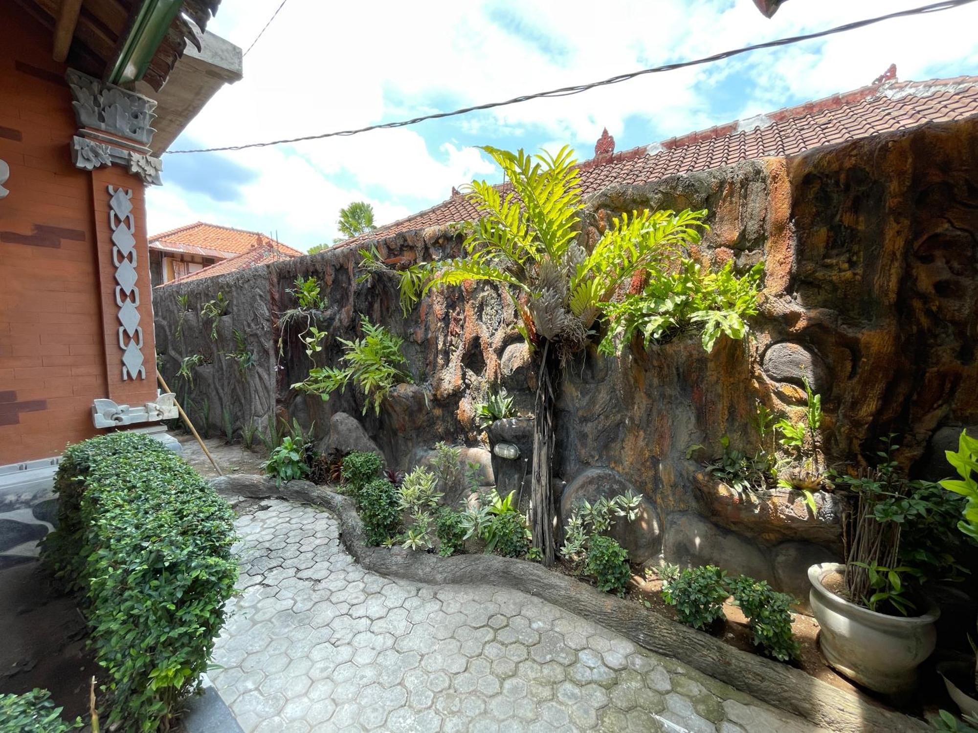 Hotel Kubu Elsa Bali Lovina Exteriér fotografie